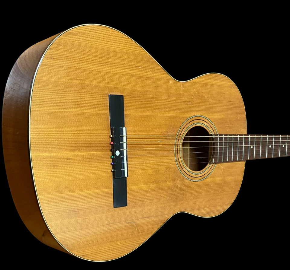 Guitarra Yamaha S-50A Dynamic Vintage 70`s de segunda mano · Foto 4 de 10 · Badajoz · 230 €
