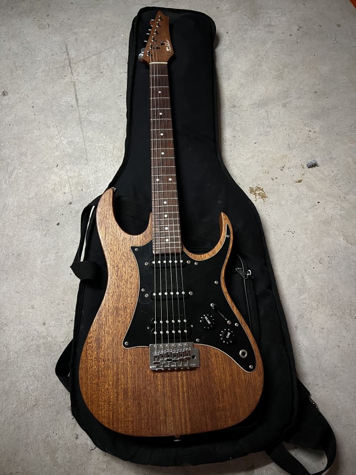 Guitarra eléctrica Kohler