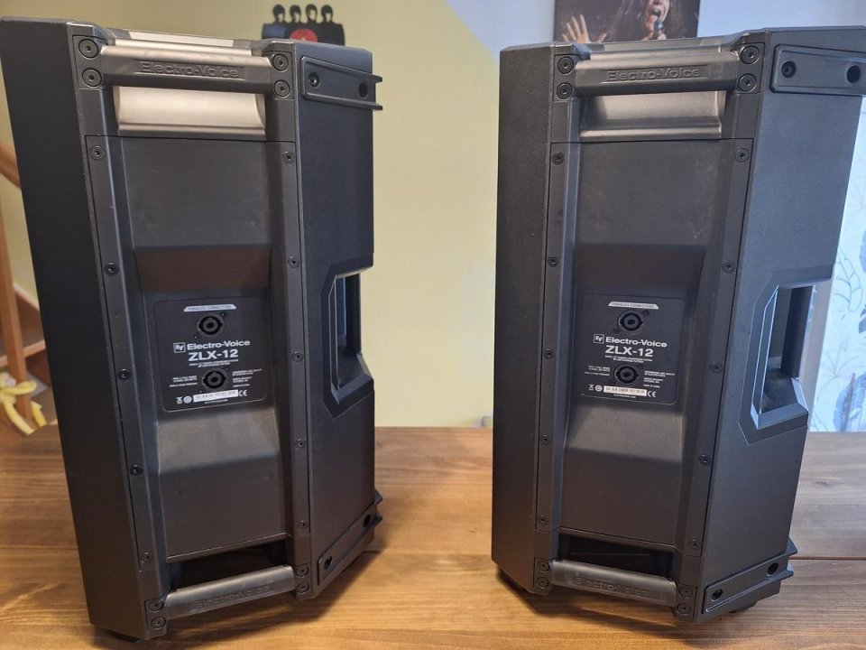 Electro Voice EV TX e ZLX Vários Usados