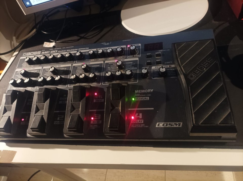 Procesador Boss Me80