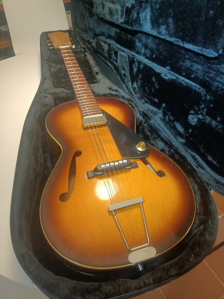 Framus 030 Studio 1974