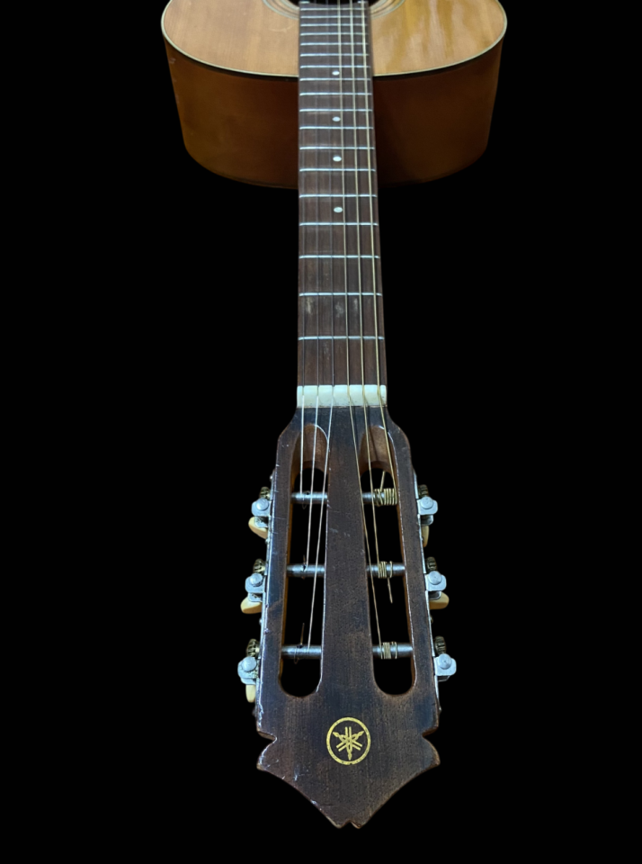 Guitarra Yamaha S-50A Dynamic Vintage 70`s de segunda mano · Foto 7 de 10 · Badajoz · 230 €
