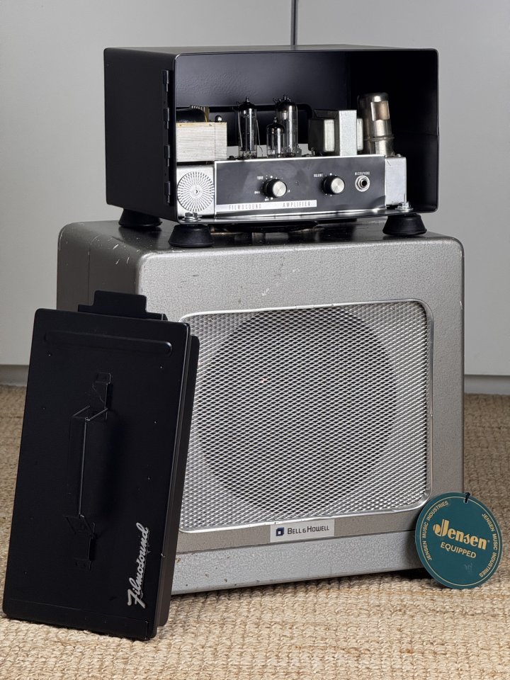 Mítico Filmosound 385 (EL84) modificado por Amptek