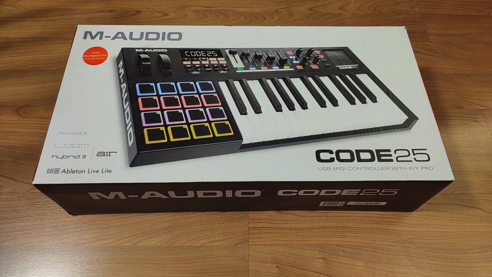 M-Audio Code 25