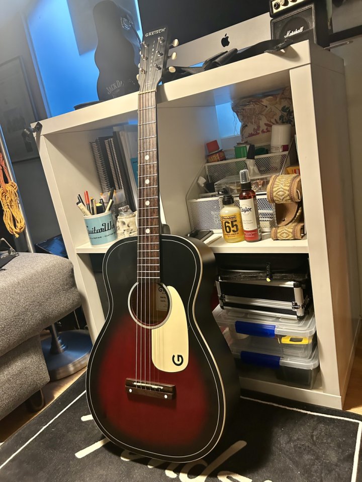 Gretsch G9500 Jim Dandy + Funda de segunda mano · Foto 2 de 6 · Valencia · 140 €
