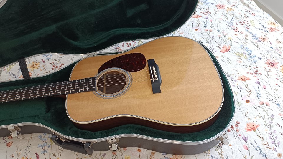 Martin D 28 custom shop