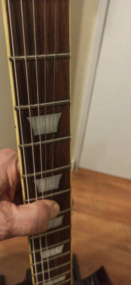 Vintage guitar V100 IT (ice tea)