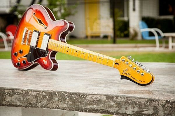 Fender Modern Player Starcaster