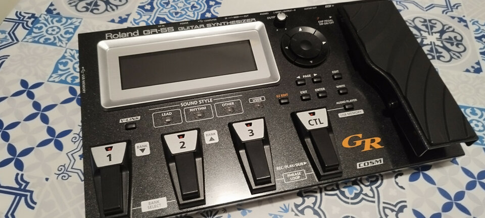 Sintetizador Guitarra Roland GR55