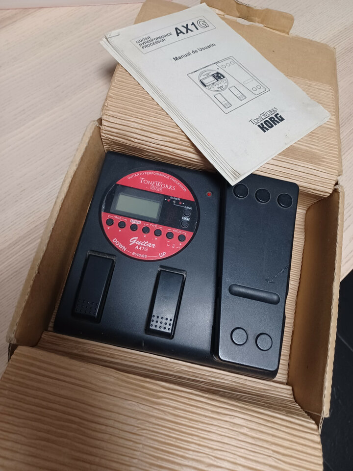 Multiefectos Korg AX1g