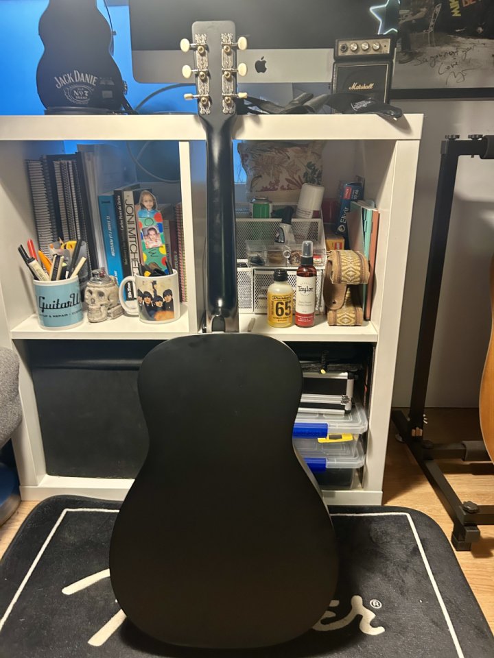 Gretsch G9500 Jim Dandy + Funda de segunda mano · Foto 4 de 6 · Valencia · 140 €