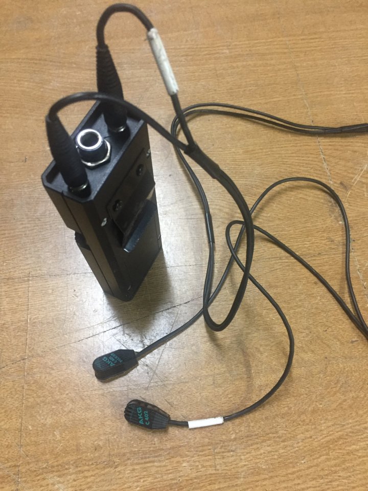 Microfonos AKG B9 Battery Power Supply C401+C402