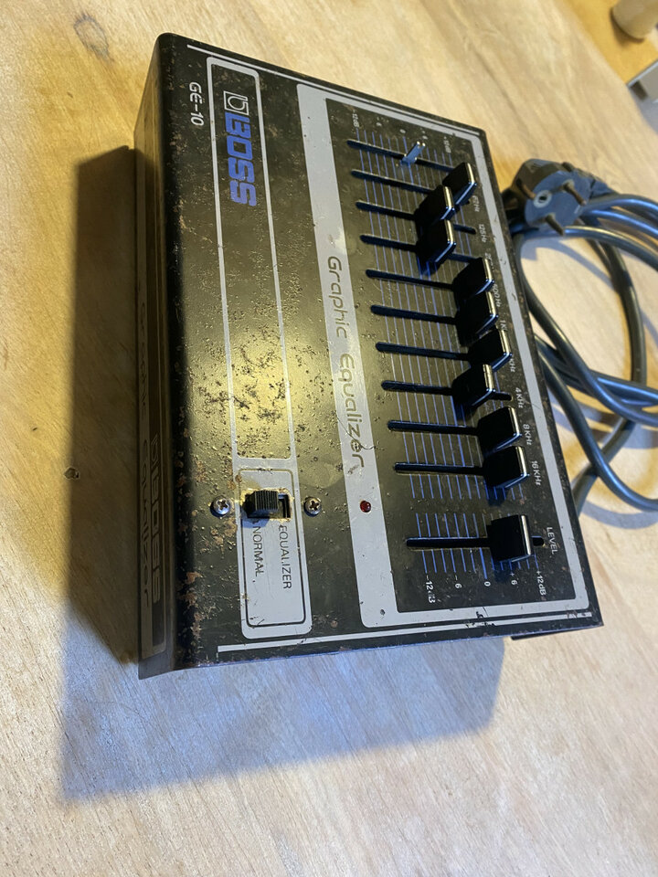 Boss GE10 ecualizador