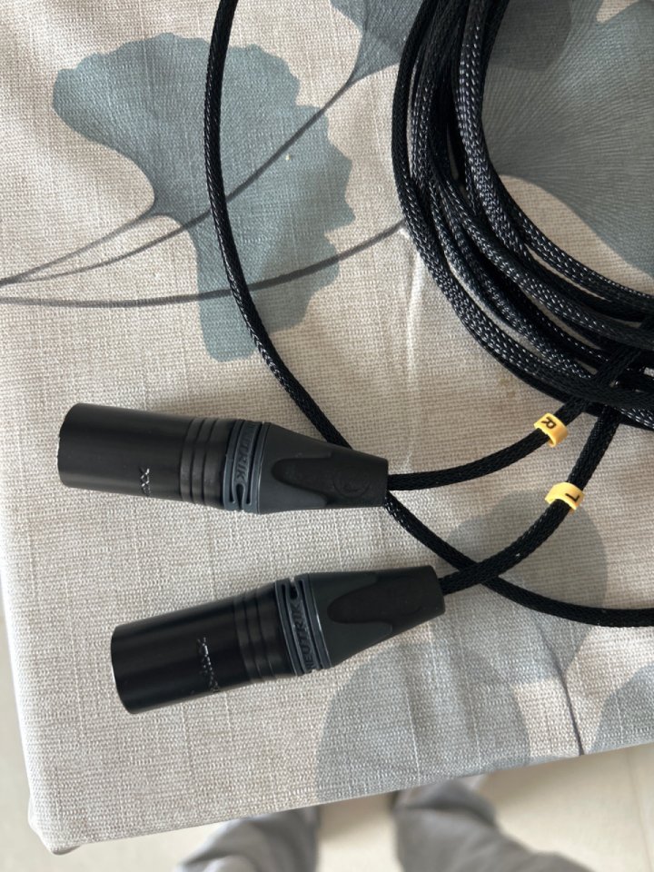 Cable Mogami especial monitores de segunda mano · Foto 2 de 3 · Illes Balears · 30 €