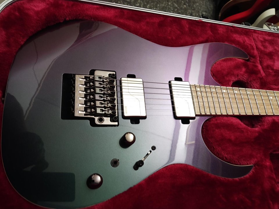 Ibanez RG 5120M - PRT ( Prestige ) 2022 de segunda mano · Foto 2 de 10 · Barcelona · 1500 €