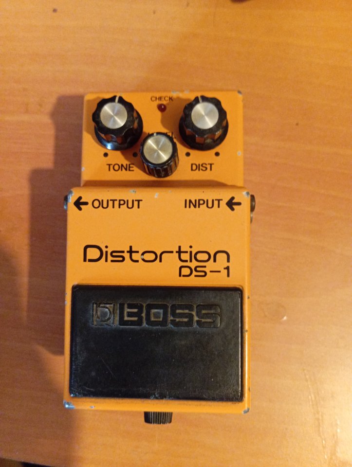 Boss DS-1 Japón 1981