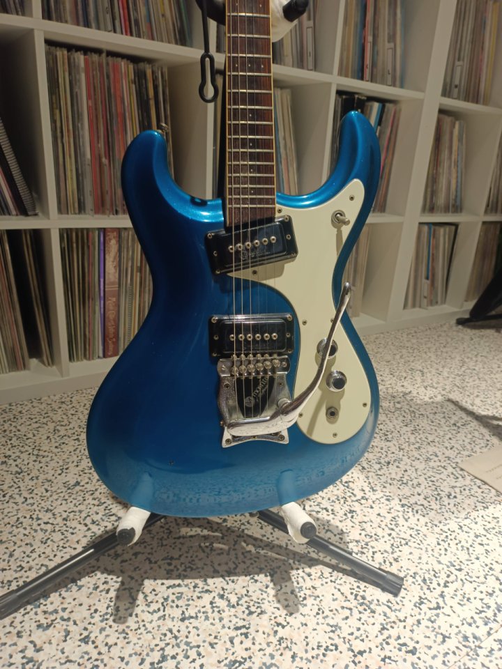 Mosrite ventures Made in usa de segunda mano · Foto 1 de 3 · Asturias · 2300 €