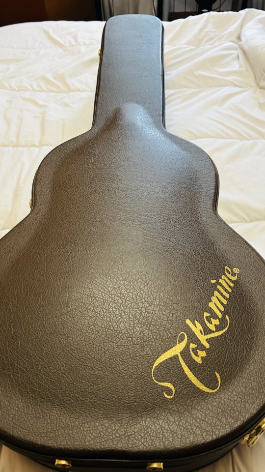 Guitarra Takamine TC135SC ,Tope de Gama Japonesa de segunda mano · Foto 5 de 5 · Segovia · 1200 €