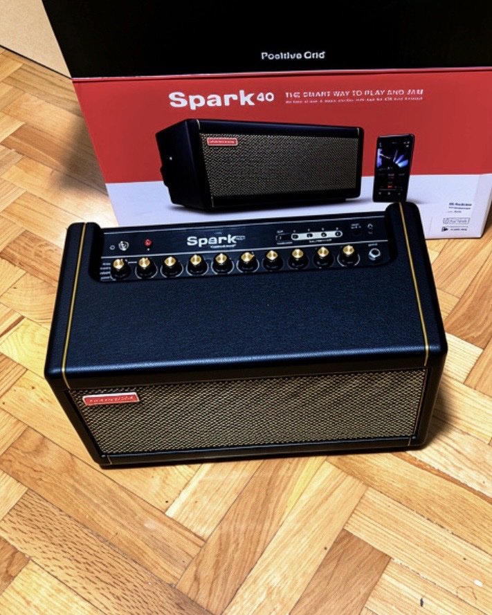 Amplificador Spark 40 Positive Grid de segunda mano · Foto 1 de 4 · Madrid · 195 €