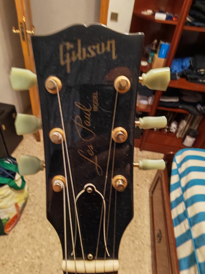 Gibson Les Paul studio de segunda mano · Foto 4 de 7 · Madrid · 1350 €