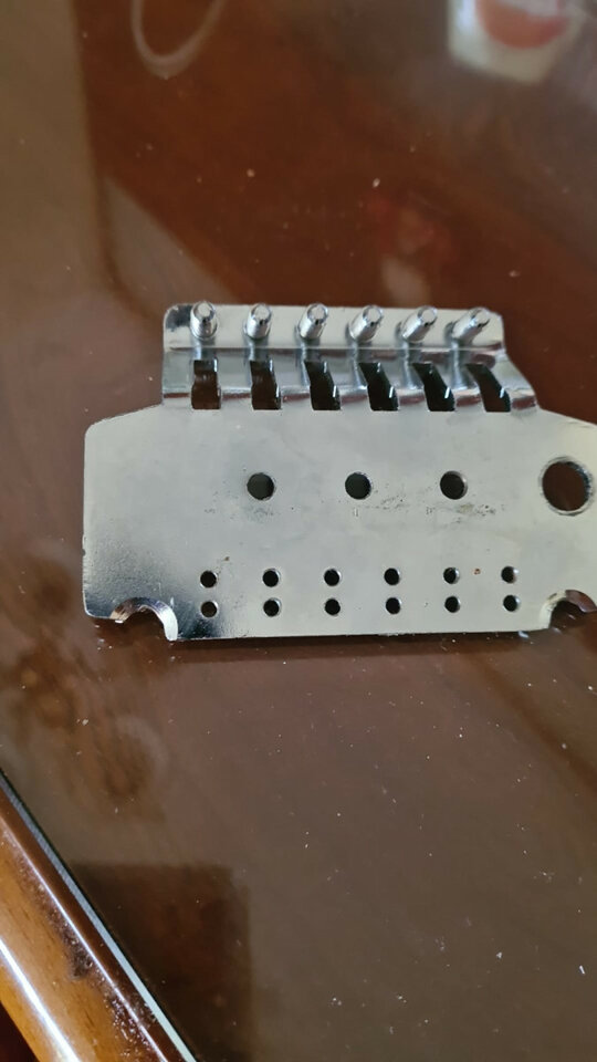 placa cromada puente flotante floyd rose