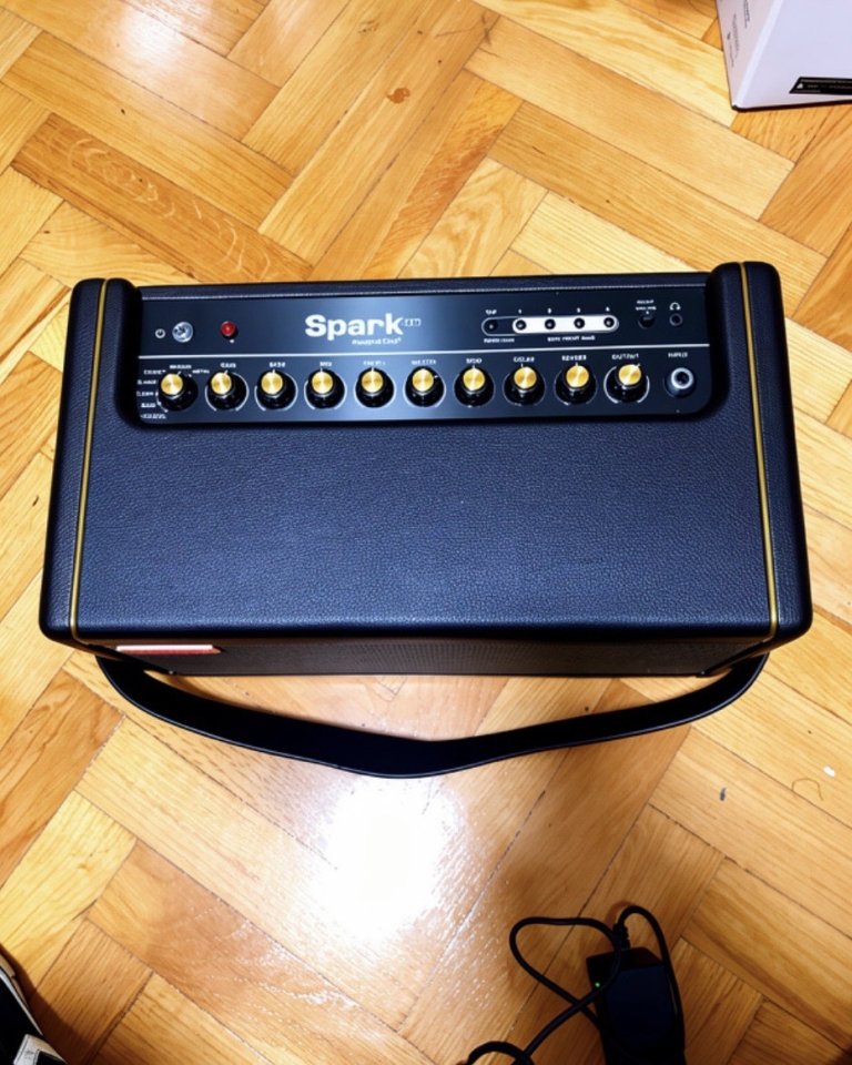 Amplificador Spark 40 Positive Grid de segunda mano · Foto 4 de 4 · Madrid · 195 €