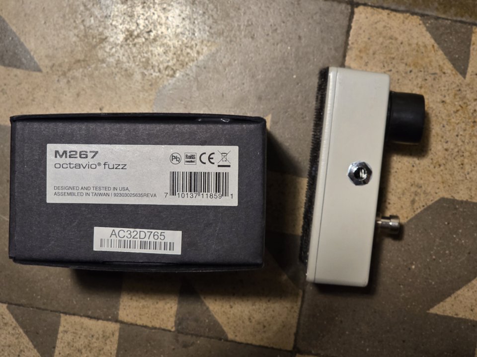 Mxr octavio with box de segunda mano · Foto 2 de 5 · Barcelona · 130 €