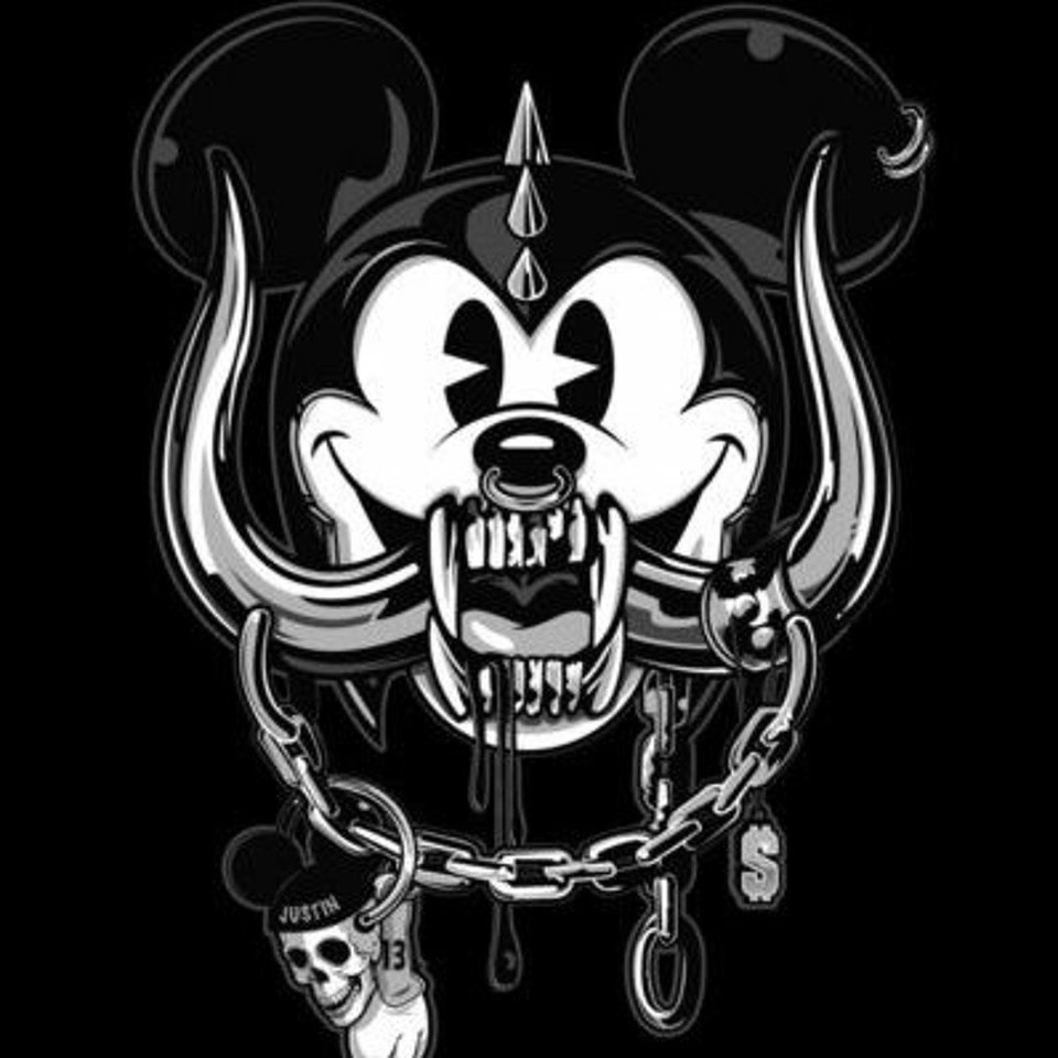 Buscamos cantante y bajista