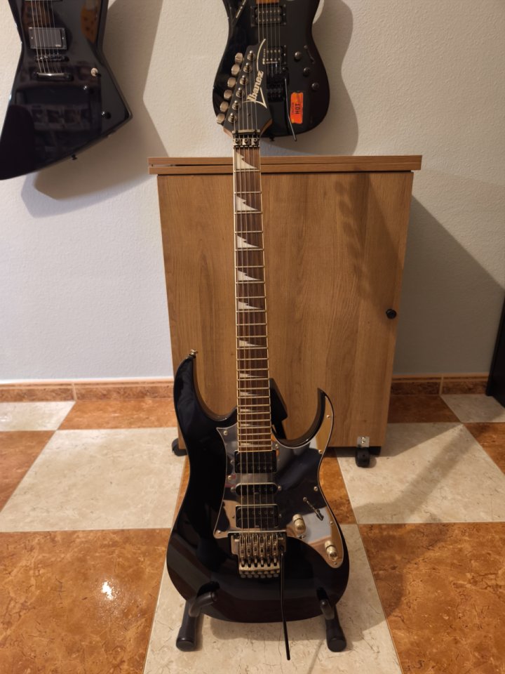 Ibanez RG350 EX año 2007