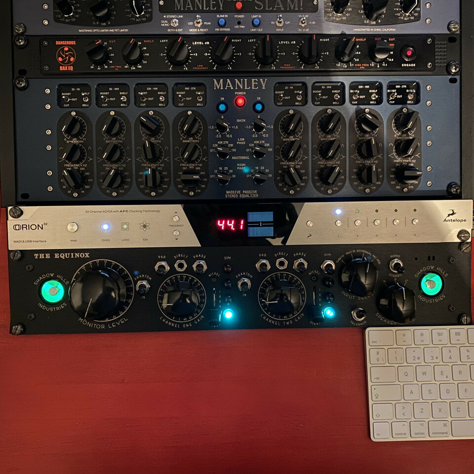 Shadow Hills Industries The Equinox (Sumador + control room + previos)