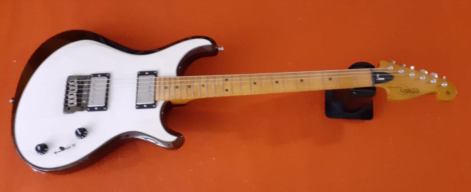 Knaggs Severn Tbuck T3 #751 White Chocolate de segunda mano · Foto 2 de 10 · Girona · 3000 €