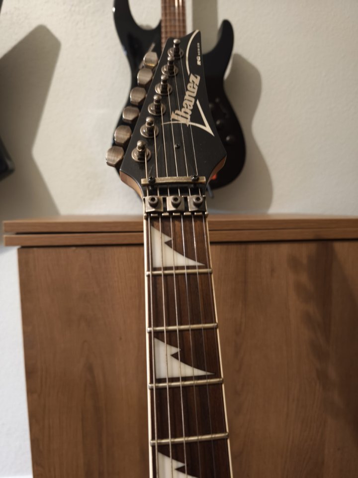 Ibanez RG350 EX año 2007