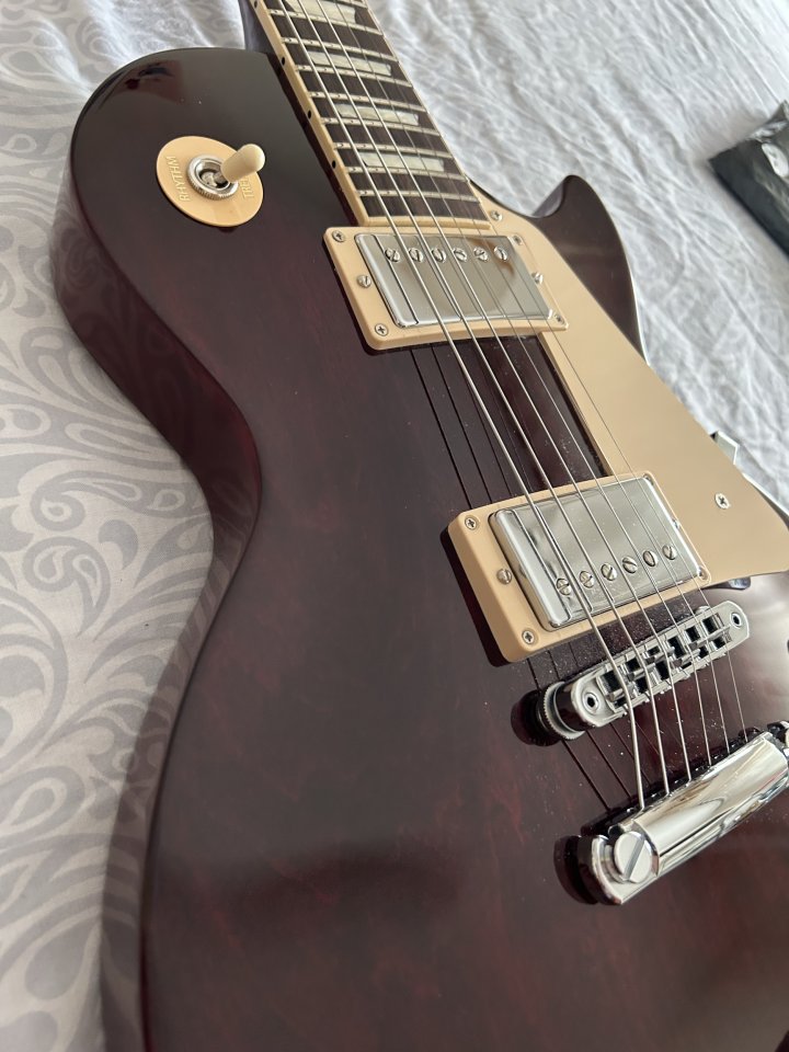 Gibson Les Paul Studio Wine Red de segunda mano · Foto 2 de 10 · Murcia · 1100 €