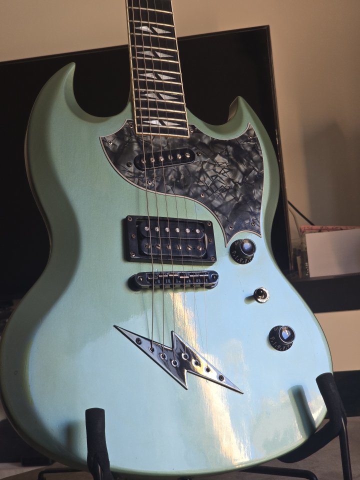 Gibson SGZ de segunda mano · Foto 1 de 4 · Málaga · 1500 €