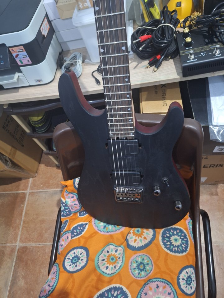 Cort KX500 Guitarra Eléctrica NUEVA+ Funda