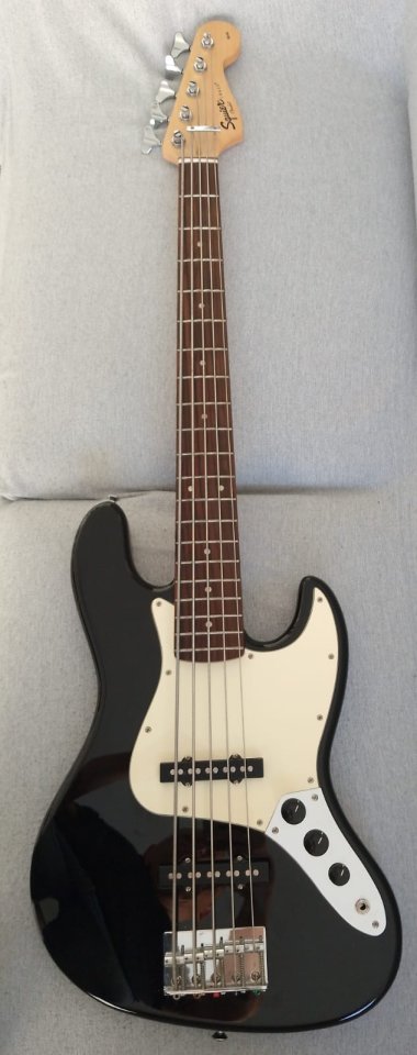 Squier Affinity Jazz Bass