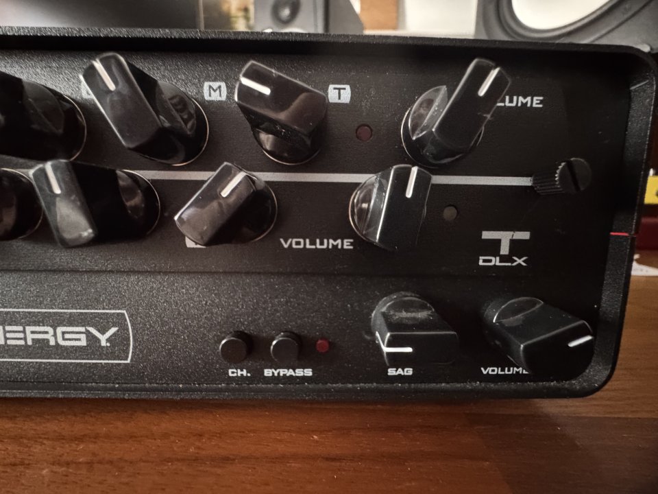 Synergy TW/DLX / Synergy SYN-1 Preamp de segunda mano · Foto 10 de 10 · SC Tenerife · 700 €
