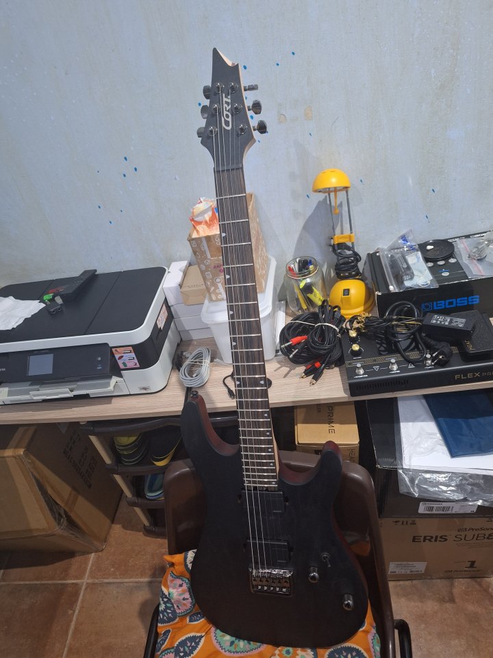 Cort KX500 Guitarra Eléctrica NUEVA+ Funda