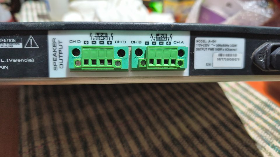 D.A.S iA-404 Instalation Power Amplifier