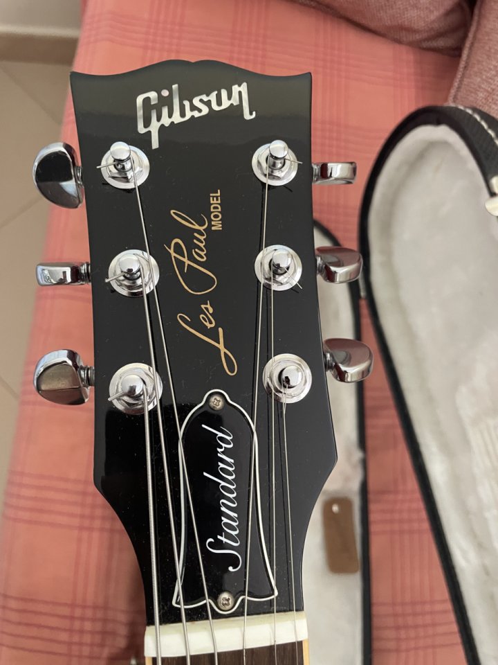 Gibson Les Paul Standard 2013 - Tapa AA - ¡Impoluta! (3,87kg) de segunda mano · Foto 6 de 10 · Huelva · 2290 €
