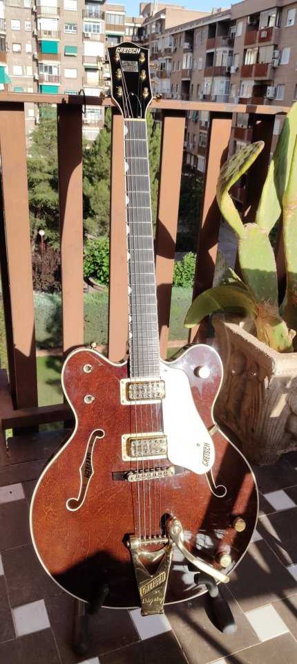Gretsch Chet Atkins Country Gentleman 6122 de segunda mano · Foto 1 de 6 · Madrid · 1900 €