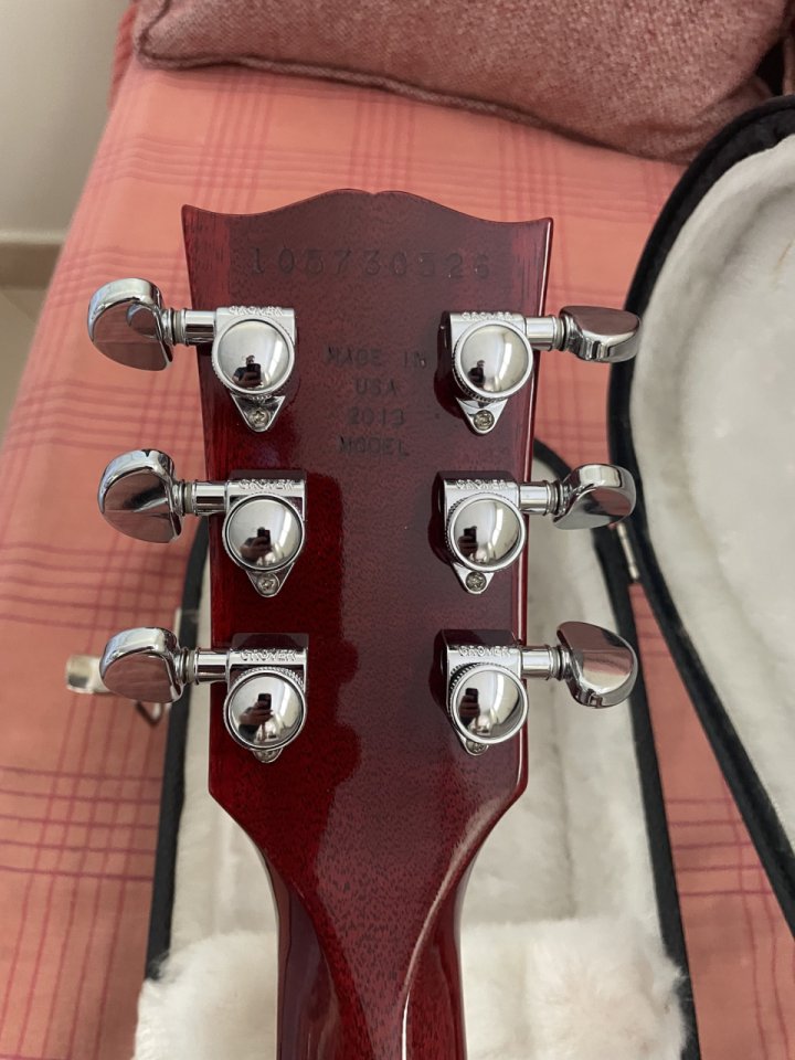 Gibson Les Paul Standard 2013 - Tapa AA - ¡Impoluta! (3,87kg) de segunda mano · Foto 7 de 10 · Huelva · 2290 €