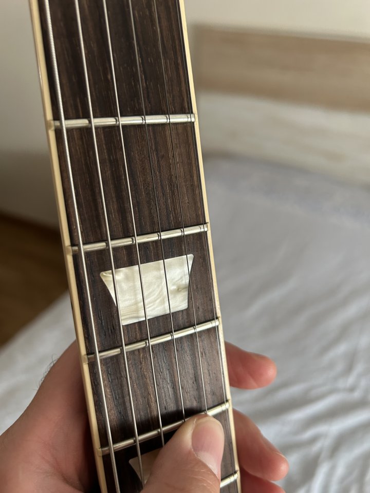 Gibson Les Paul Studio Wine Red de segunda mano · Foto 7 de 10 · Murcia · 1100 €