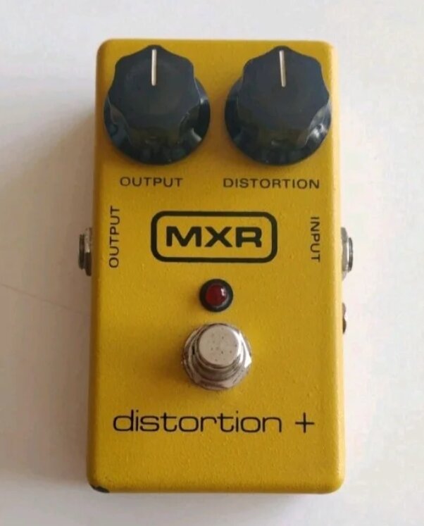 MXR Distortion + (Año 1992)