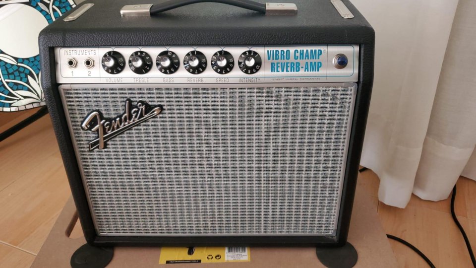 Fender Vibro Champ Reverb