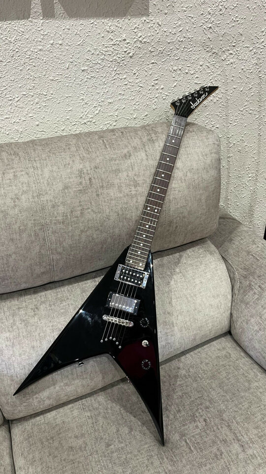 Guitarra eléctrica Jackson JS30KV