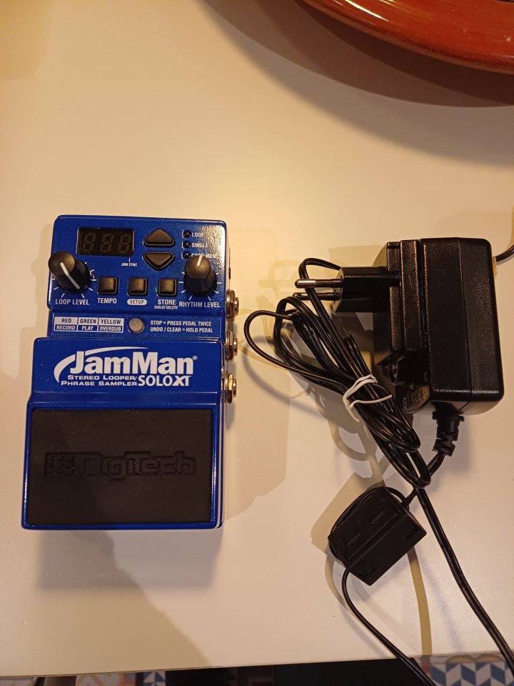 Digitech Jamman solo XT