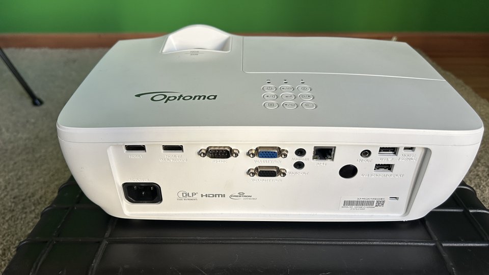 Proyector Optoma 5000 lm EH 461