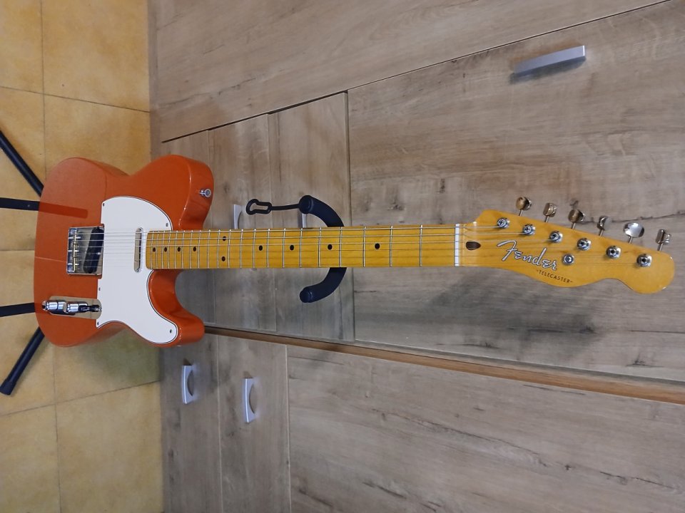 Fender telecaster vintera I 50's fiesta red de segunda mano · Foto 3 de 8 · Valencia · 725 €