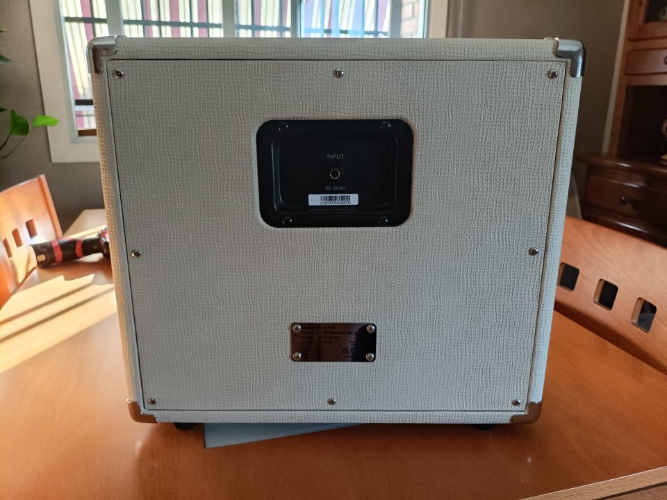 Harley Benton G110 Celestion de segunda mano · Foto 2 de 3 · Madrid · 45 €